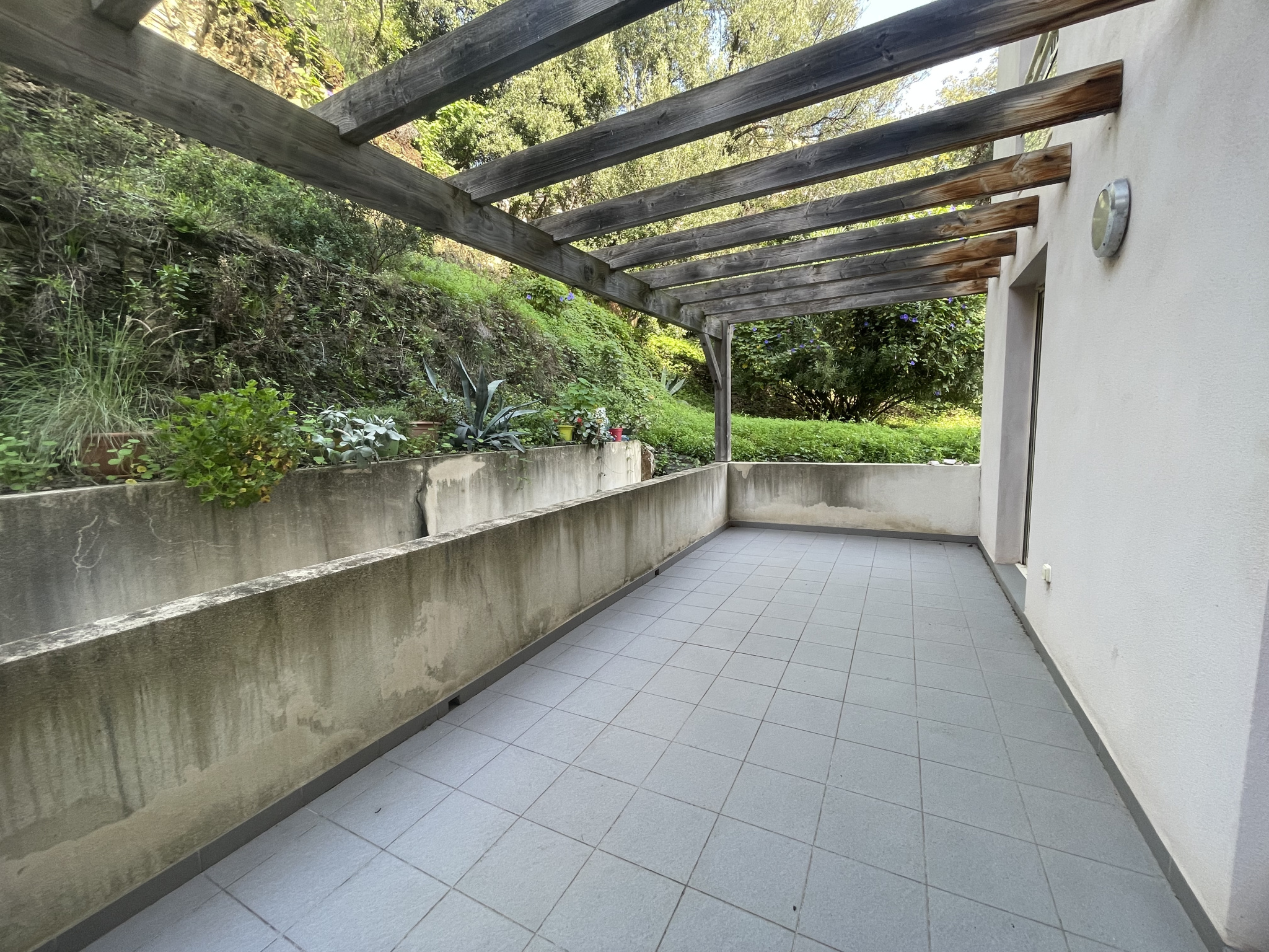 A VILLE DI PIETRABUGNO, SUR LES HAUTEURS DE BASTIA BEAU T3